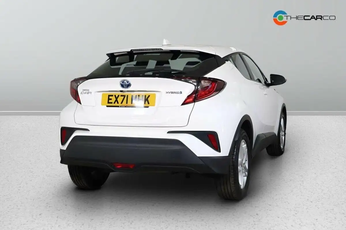 2021-toyota-c-hr-18-vvt-i-icon-big-7
