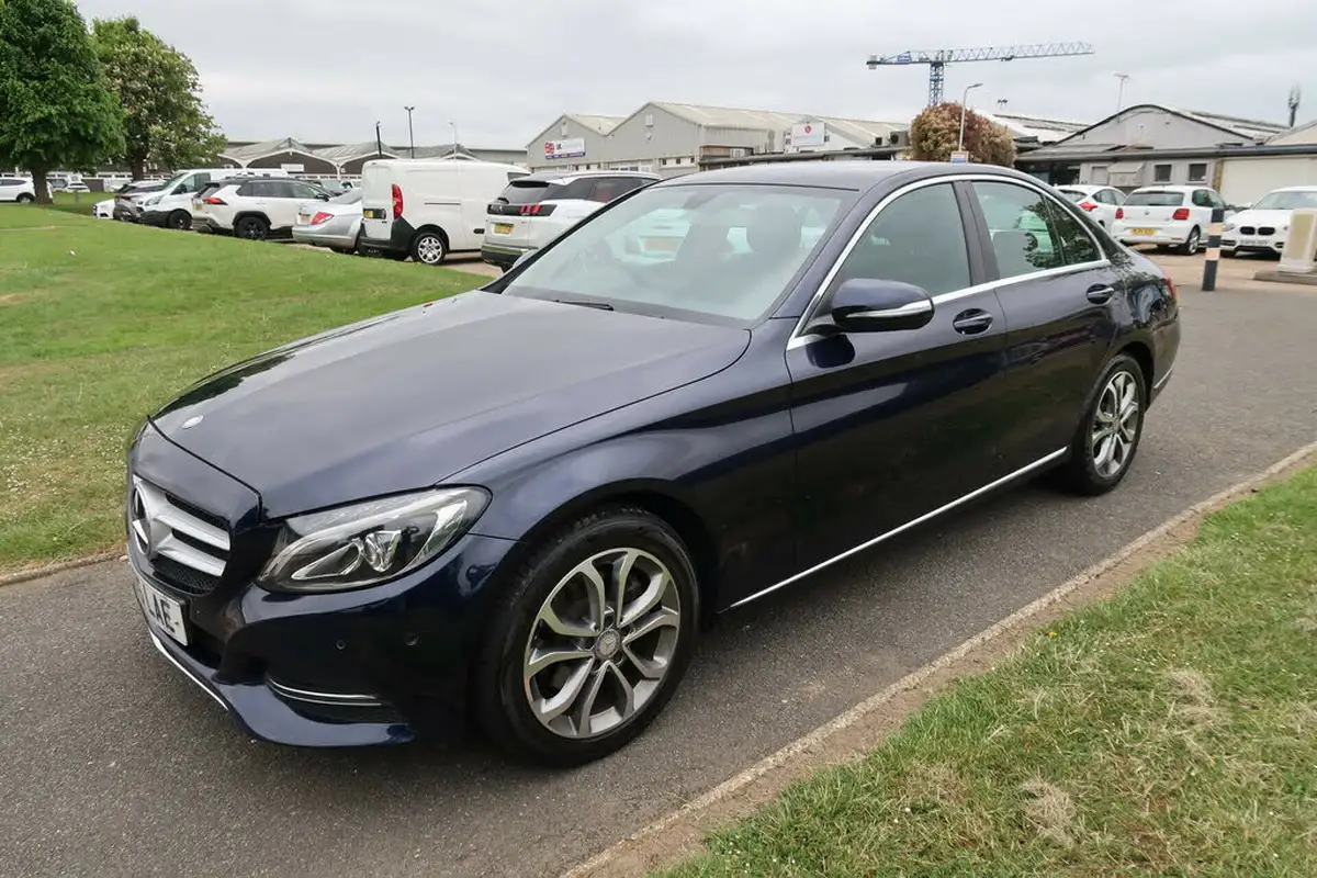 2015-mercedes-benz-c-class-21cdi-c220-sport-ss-saloon-4d-7g-tronic-plus-big-2