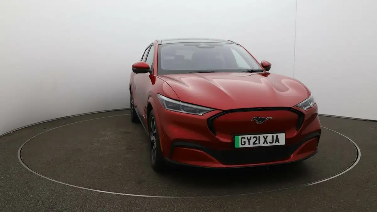 2021-ford-mustang-mach-e-e-first-edition-extended-range-big-39