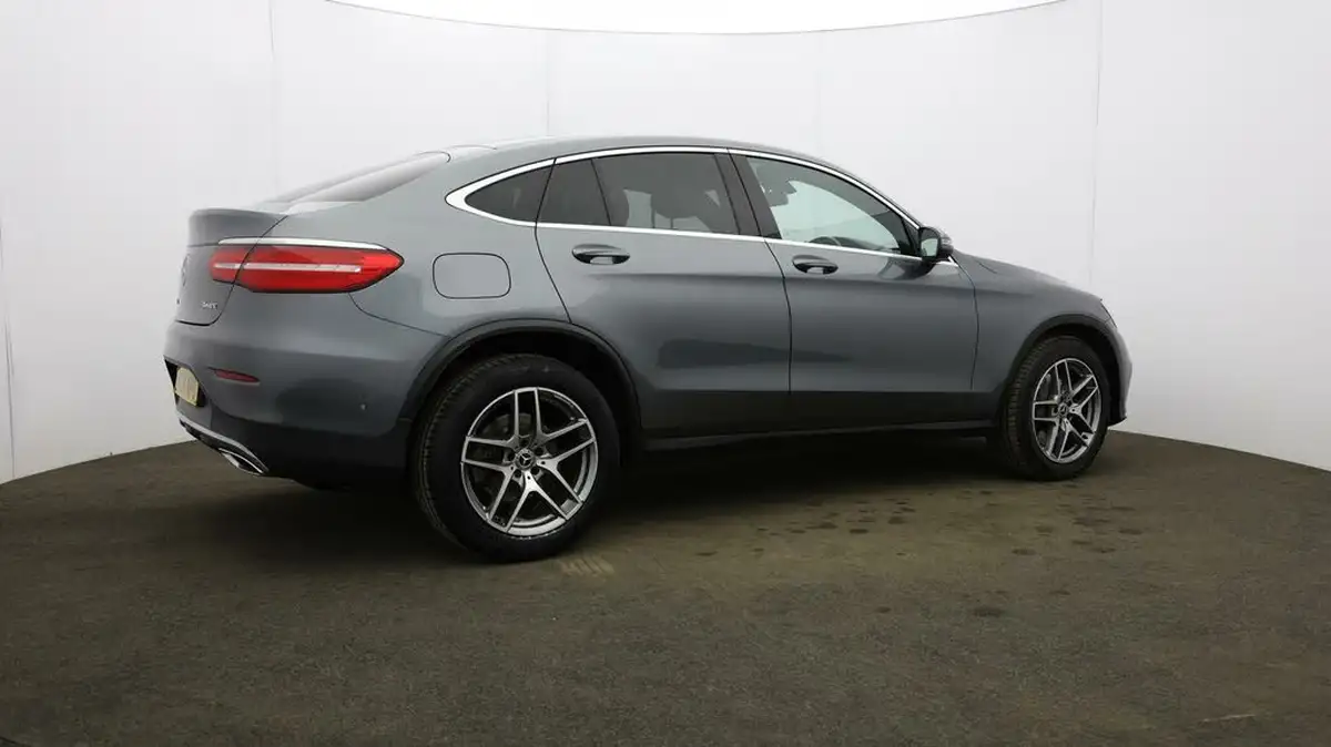 2018-mercedes-benz-glc-class-21d-glc220d-amg-line-ss-coupe-4d-big-57