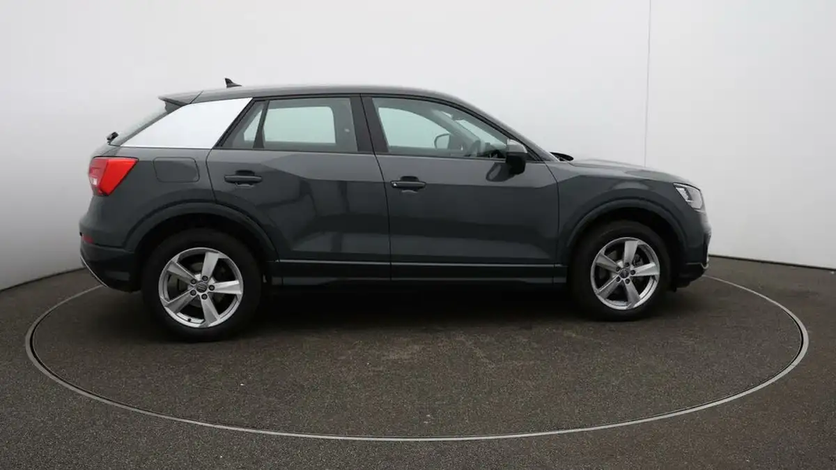 2020-audi-q2-10-30-tfsi-sport-116ps-big-46