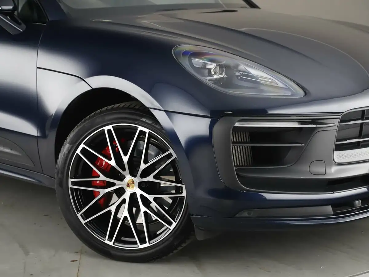2022-porsche-macan-29-v6-gts-big-12