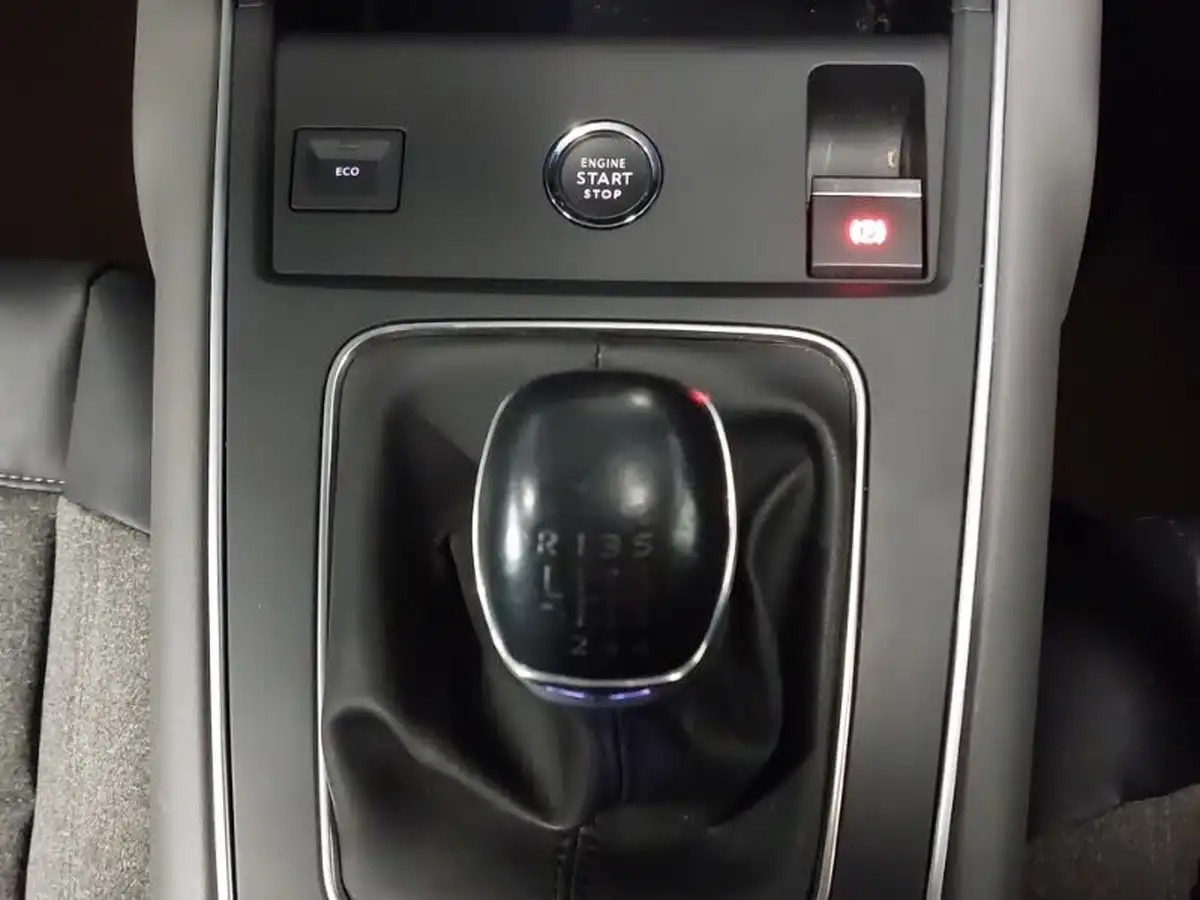 2022-citroen-c5-aircross-12-puretech-shine-ss-big-17