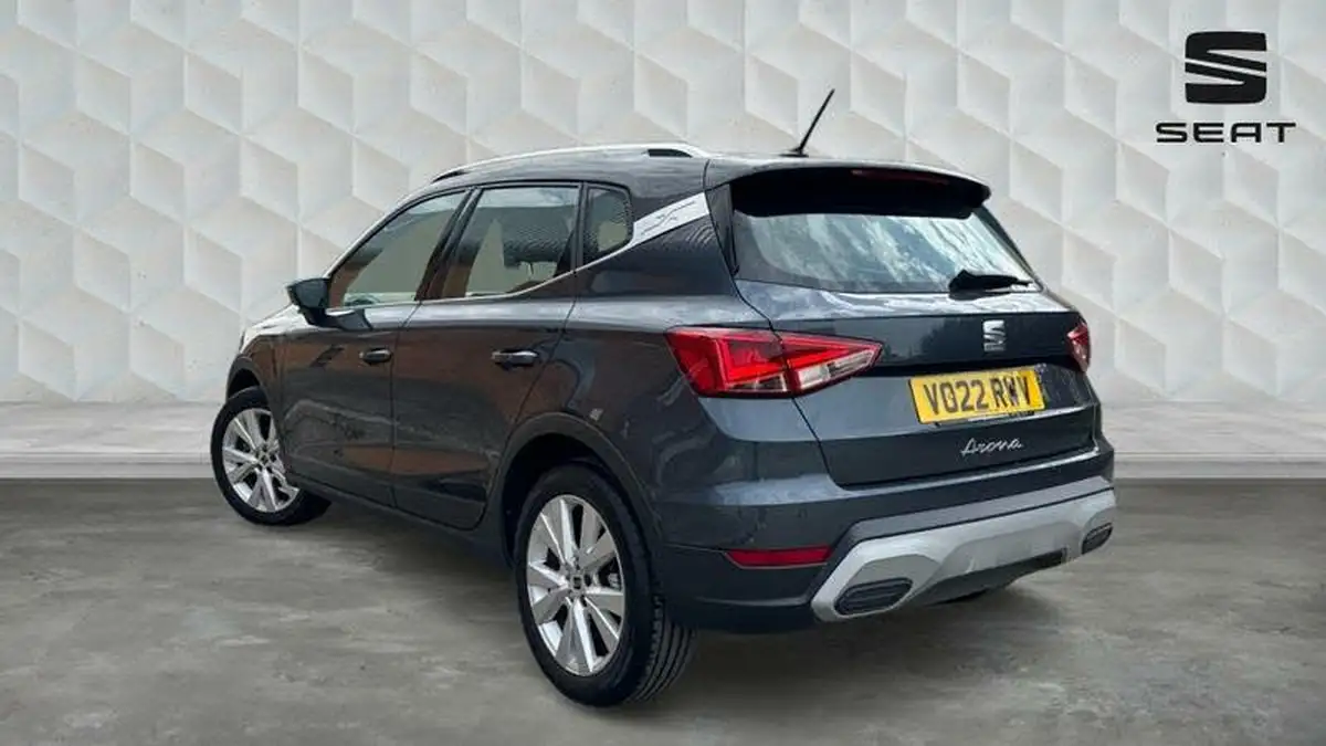 2022-seat-arona-10-tsi-xperience-dsg-big-2