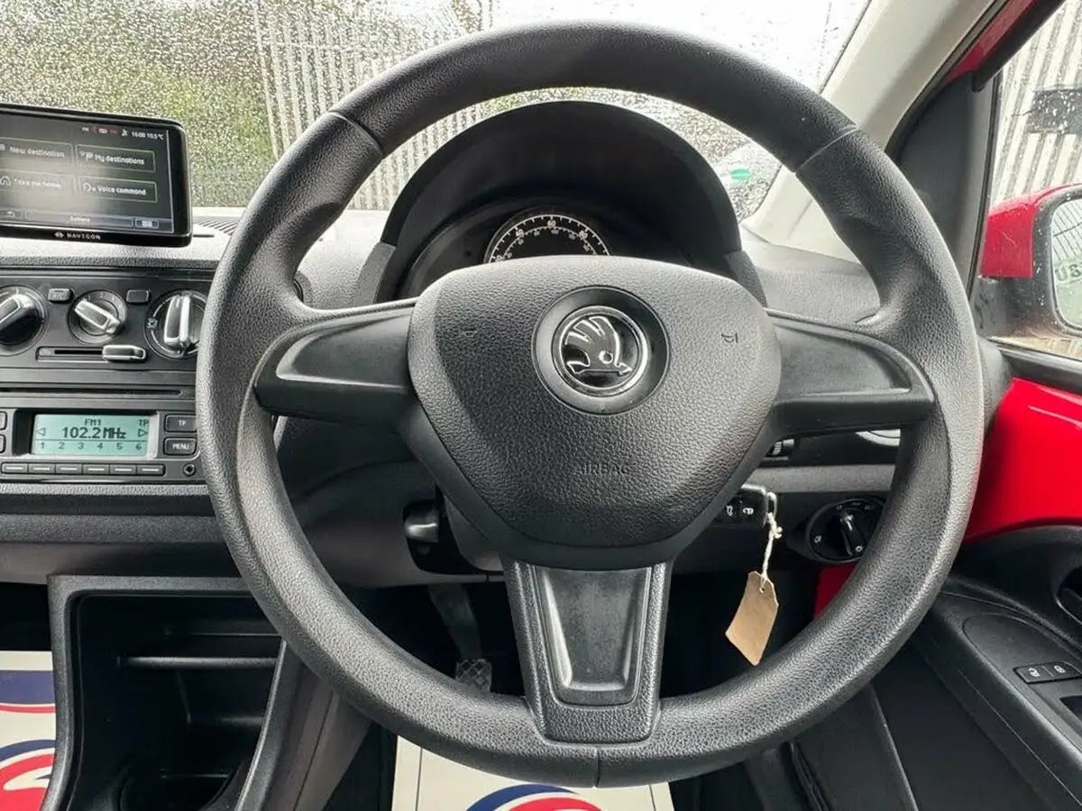 2014-skoda-citigo-10-se-60ps-5d-big-22