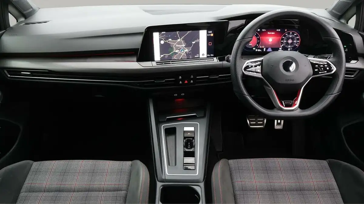 2022-volkswagen-golf-20-tsi-gti-dsg-big-13