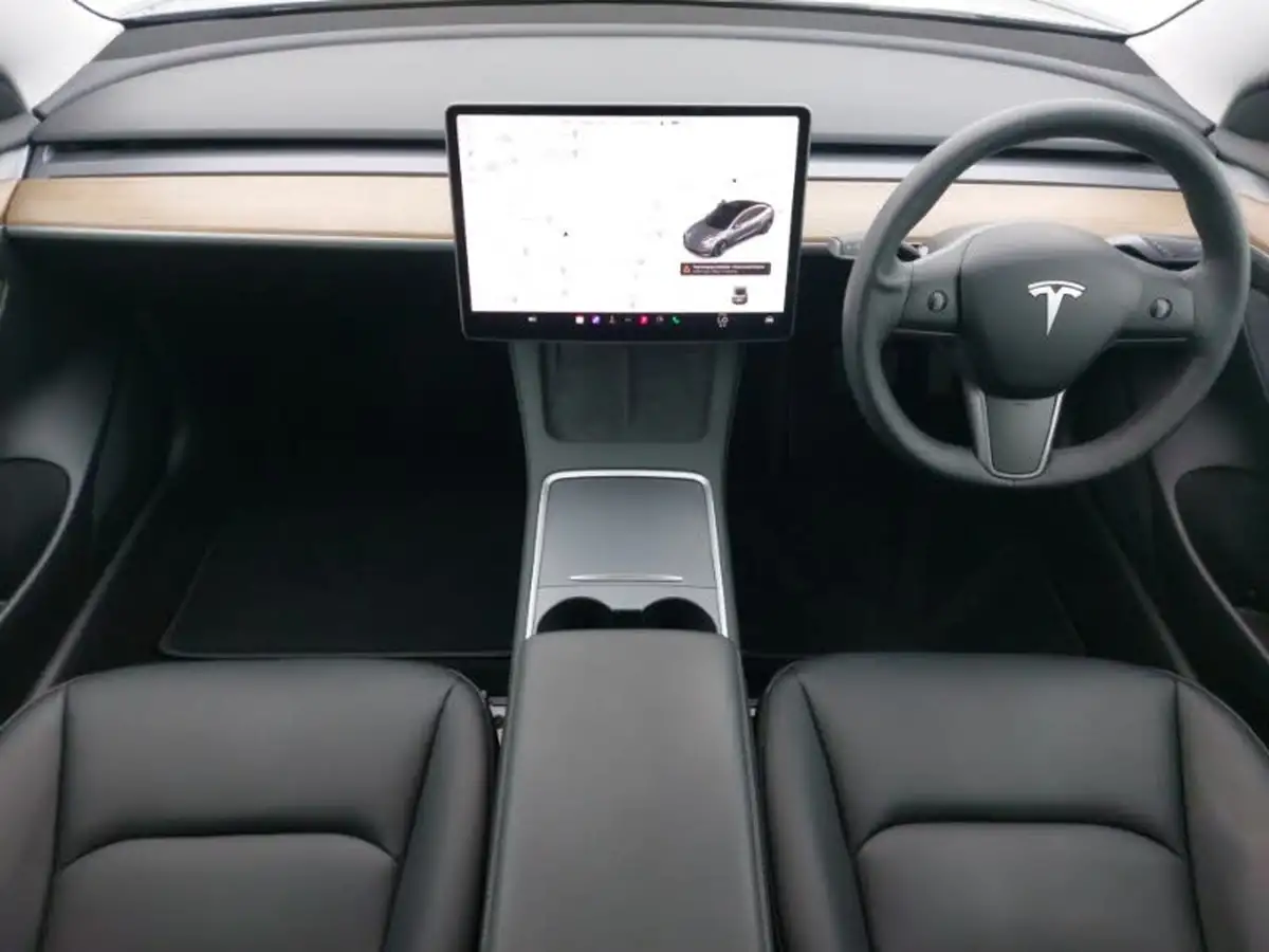 2021-tesla-model-3-e-long-range-4x4-big-2