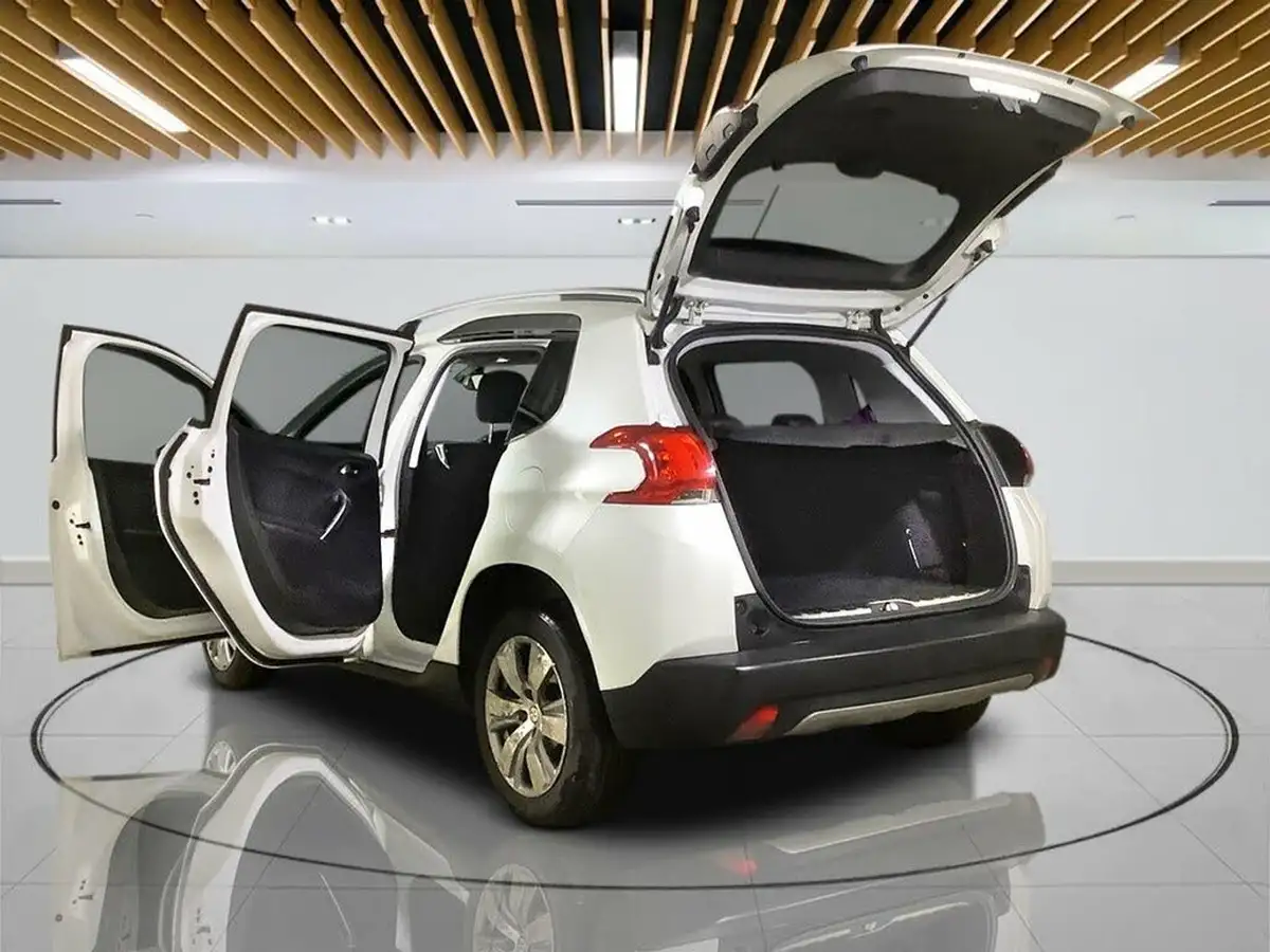 2015-peugeot-2008-crossover-12-crossway-big-9