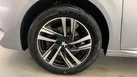 2022-peugeot-208-12-puretech-allure-premium-100ps-small-5