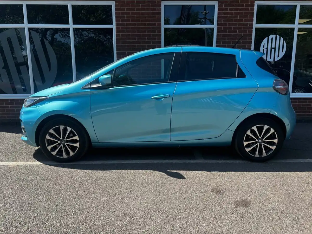 2020-renault-zoe-e-i-gt-line-rapid-charge-big-2