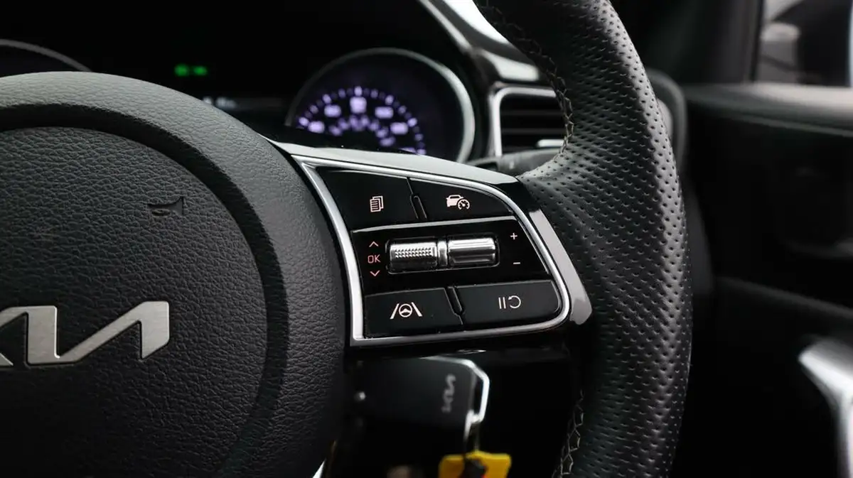 2023-kia-xceed-15-t-gdi-gt-line-158bhp-big-26