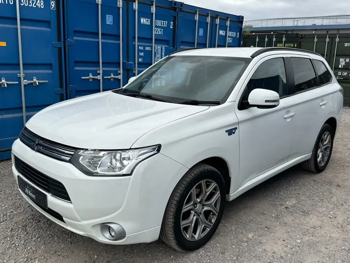 2015-mitsubishi-outlander-20-gx3h-5st-big-13