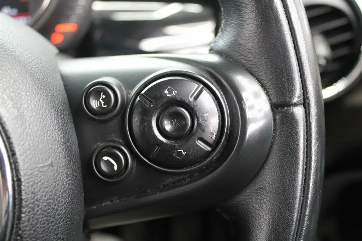 2014-mini-cooper-15-cooper-3d-big-29