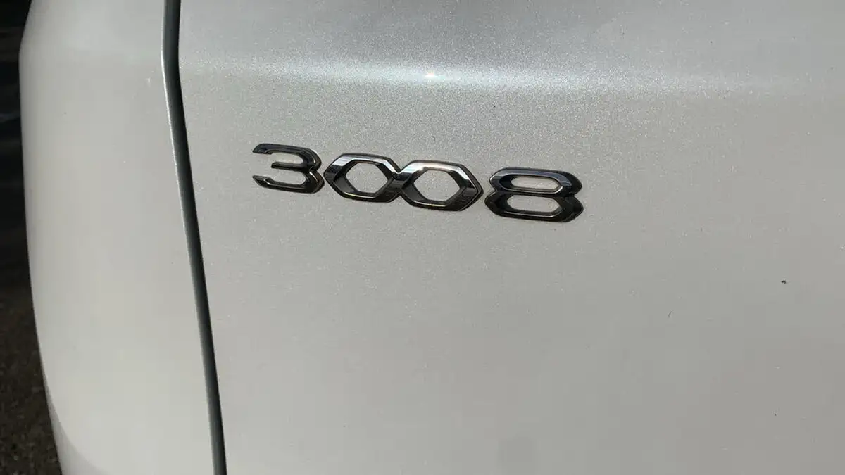 2023-peugeot-3008-suv-15-bluehdi-active-premium-eat8-big-42