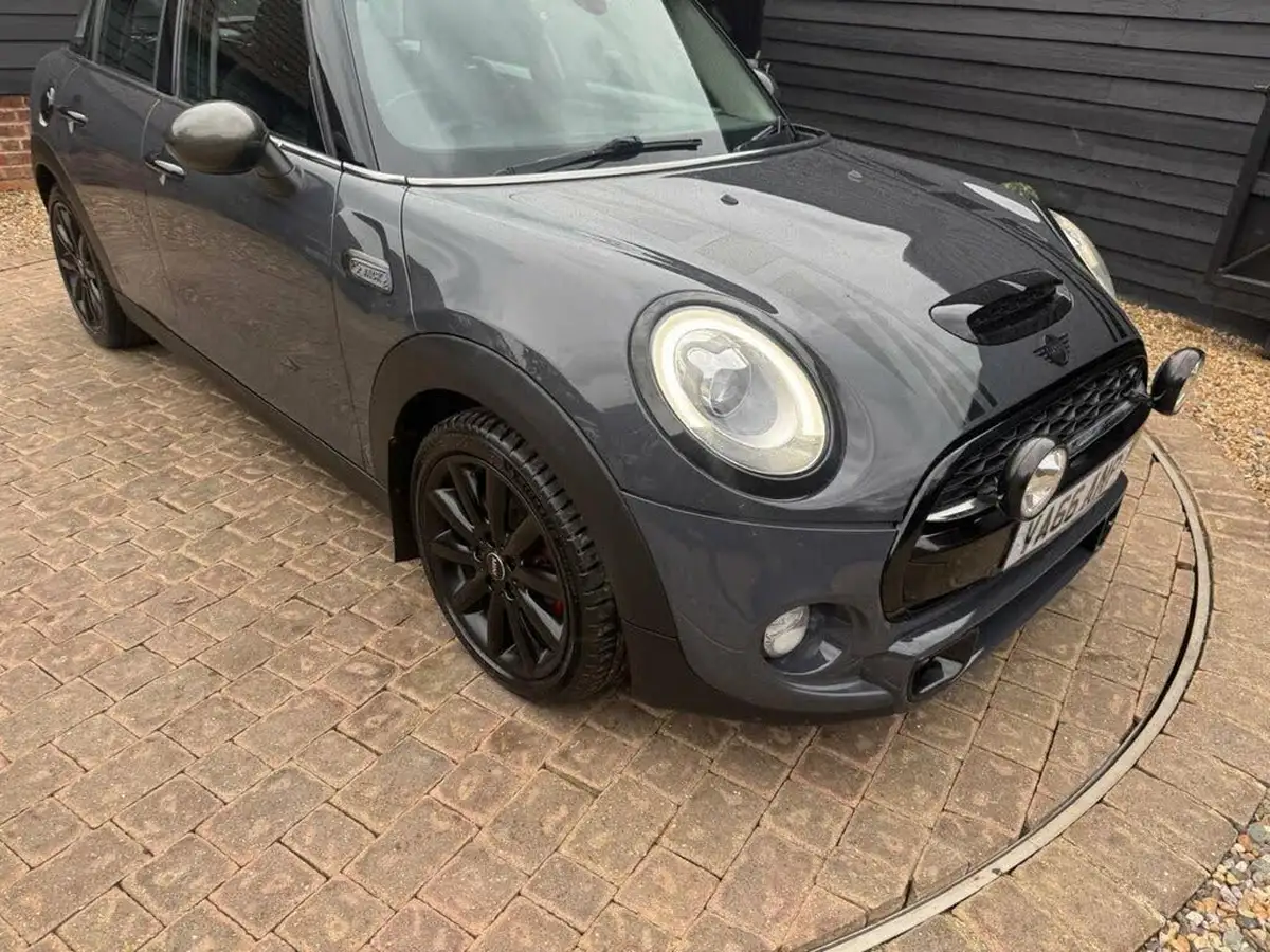 2016-mini-cooper-20-cooper-s-ss-hatchback-5d-big-15