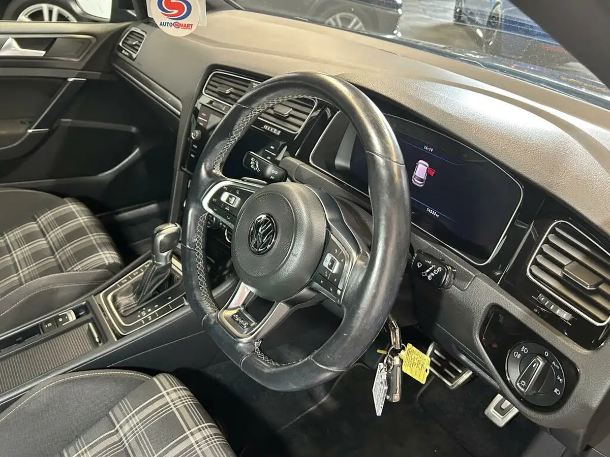 2018-volkswagen-golf-20tdi-gtd-hatchback-5d-dsg-big-17