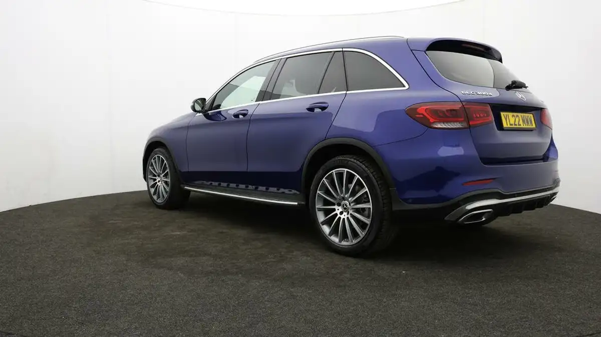 2022-mercedes-benz-glc-class-20d-glc300d-amg-line-premium-245ps-coupe-5d-1950cc-big-77