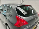 2012-peugeot-3008-crossover-16td-sportium-small-39