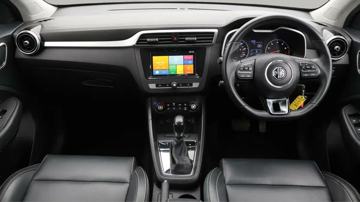 2019-mg-zs-suv-10t-gdi-exclusive-111ps-big-13