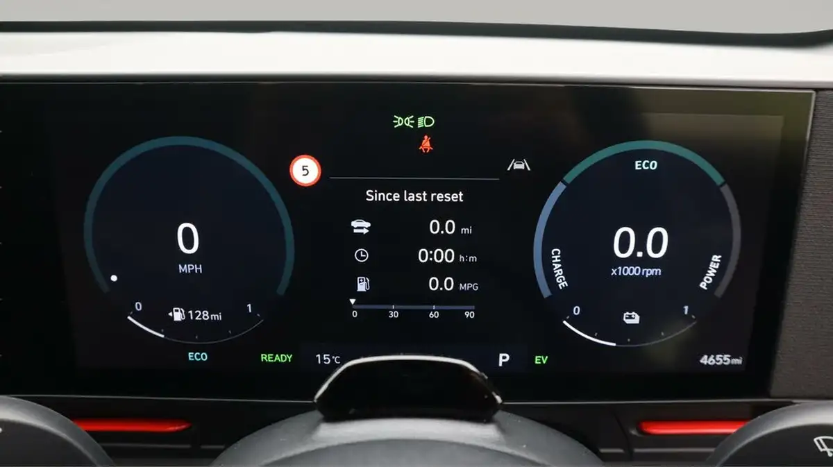 2024-hyundai-kona-16-gdi-n-line-s-141ps-dct-big-10