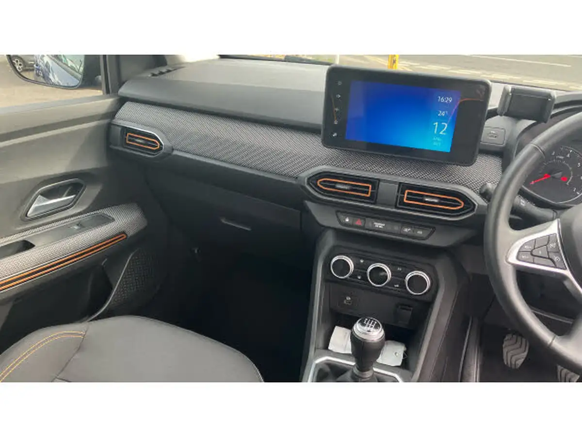 2021-dacia-sandero-stepway-10-tce-prestige-90bhp-big-13