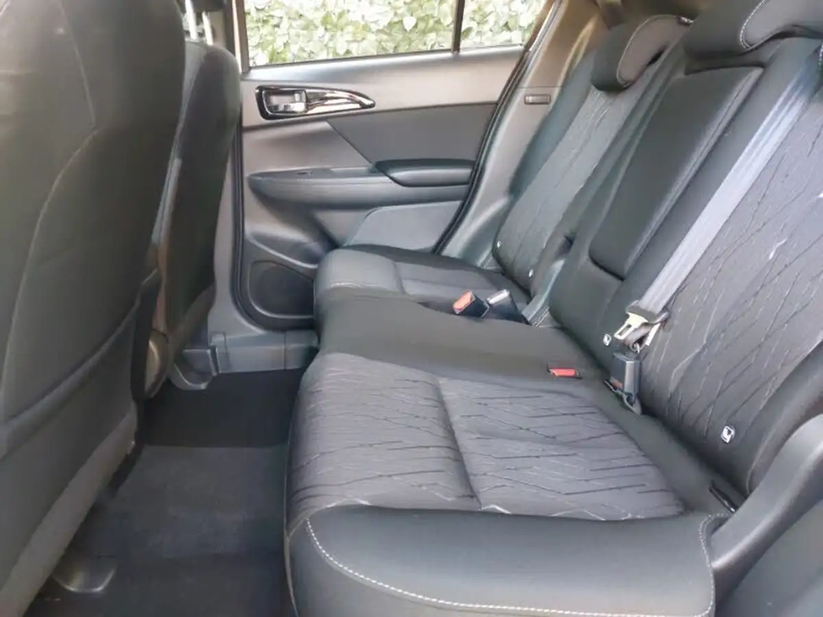 2020-mitsubishi-eclipse-cross-15-3-4wd-auto-big-5