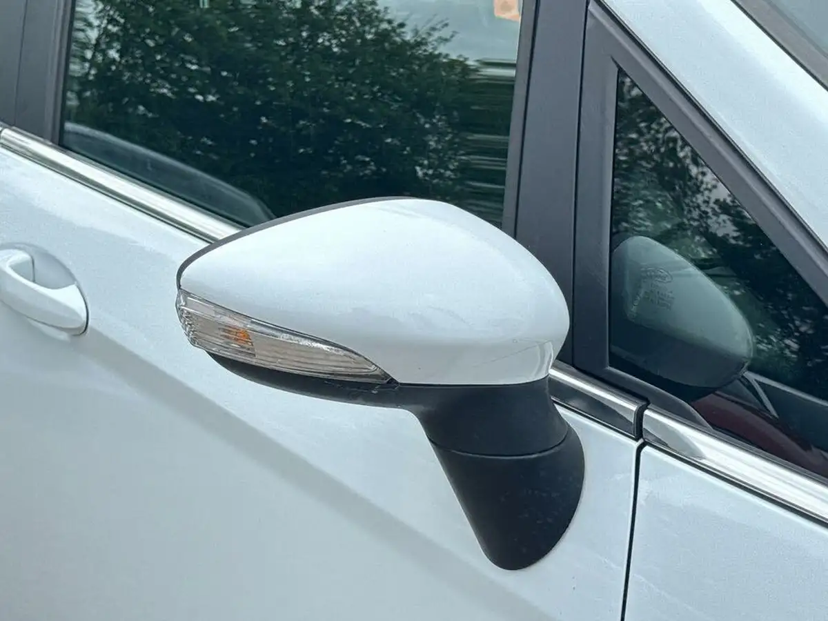 2015-ford-b-max-16-zetec-big-26