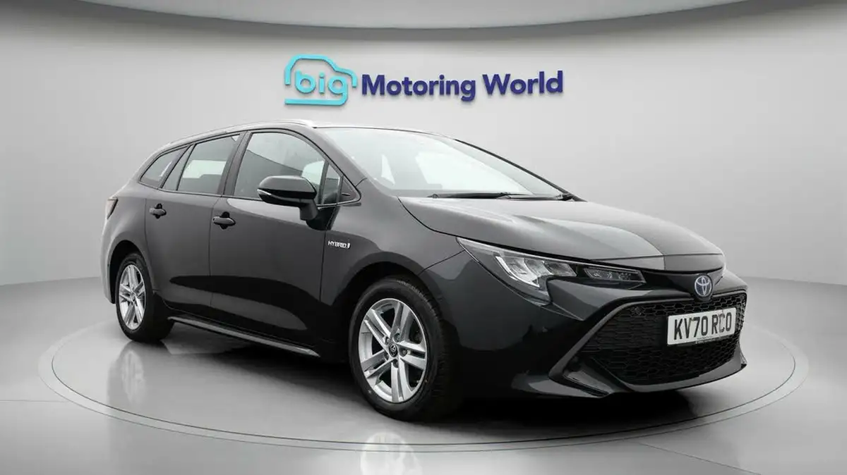 2020-toyota-corolla-18-vvt-i-icon-tech-spare-wheel-touring-sports-5d-big-0