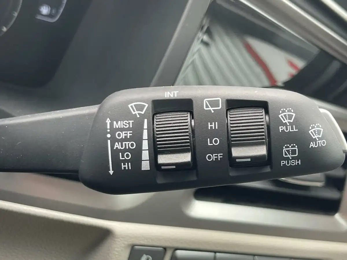 2024-kgm-ssangyong-korando-15-k40-big-47