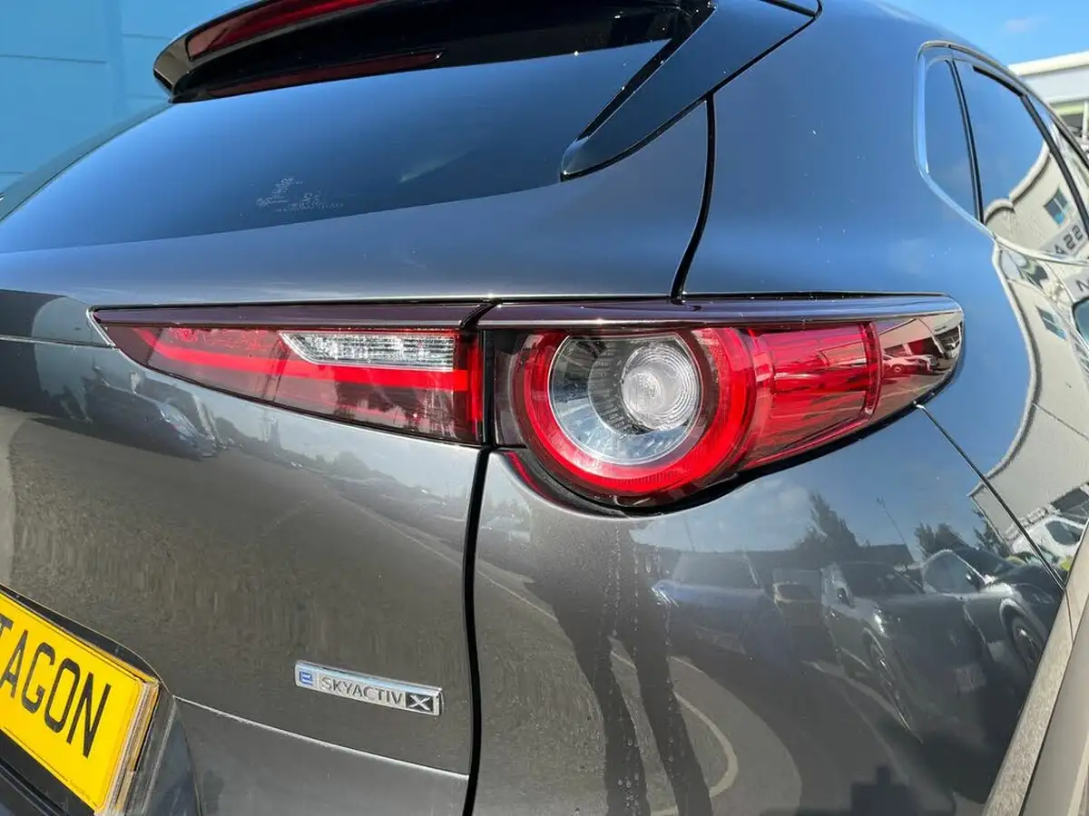 2021-mazda-cx-30-20-e-skyactiv-x-sport-lux-big-19