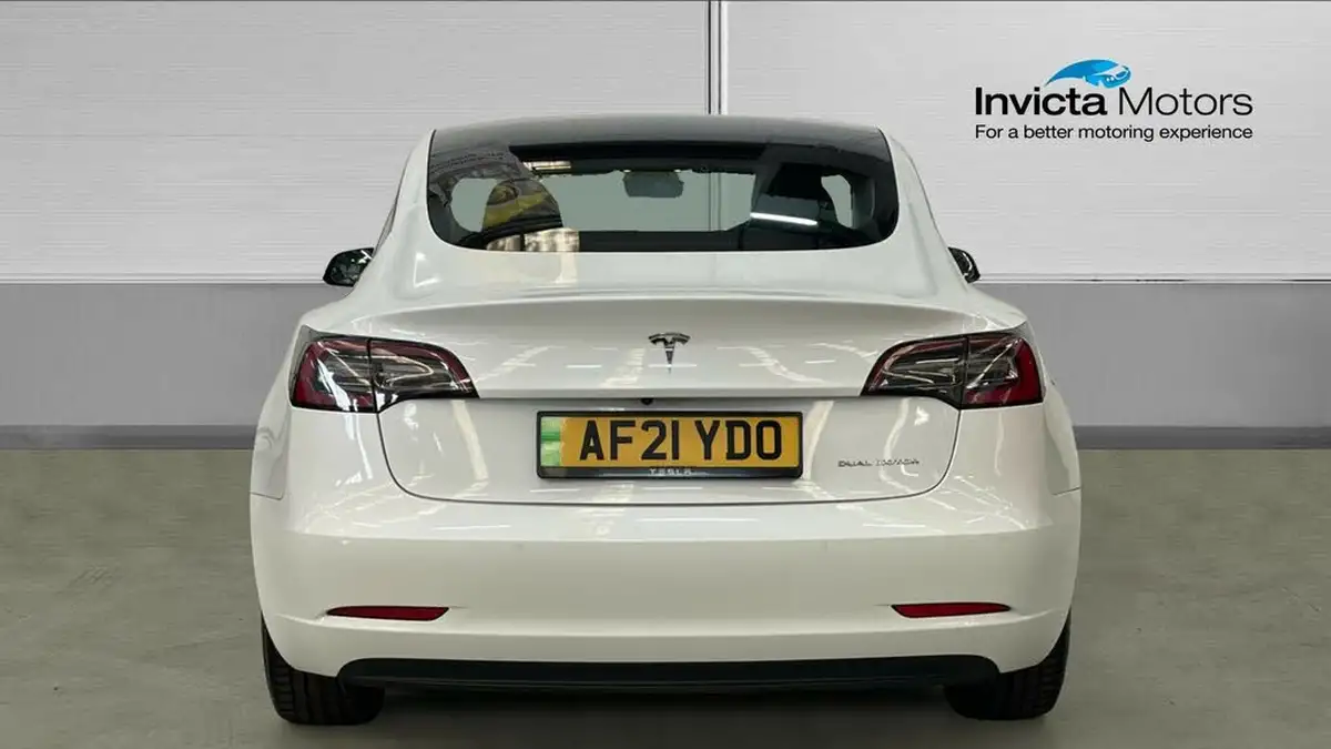 2021-tesla-model-3-e-long-range-4x4-big-3