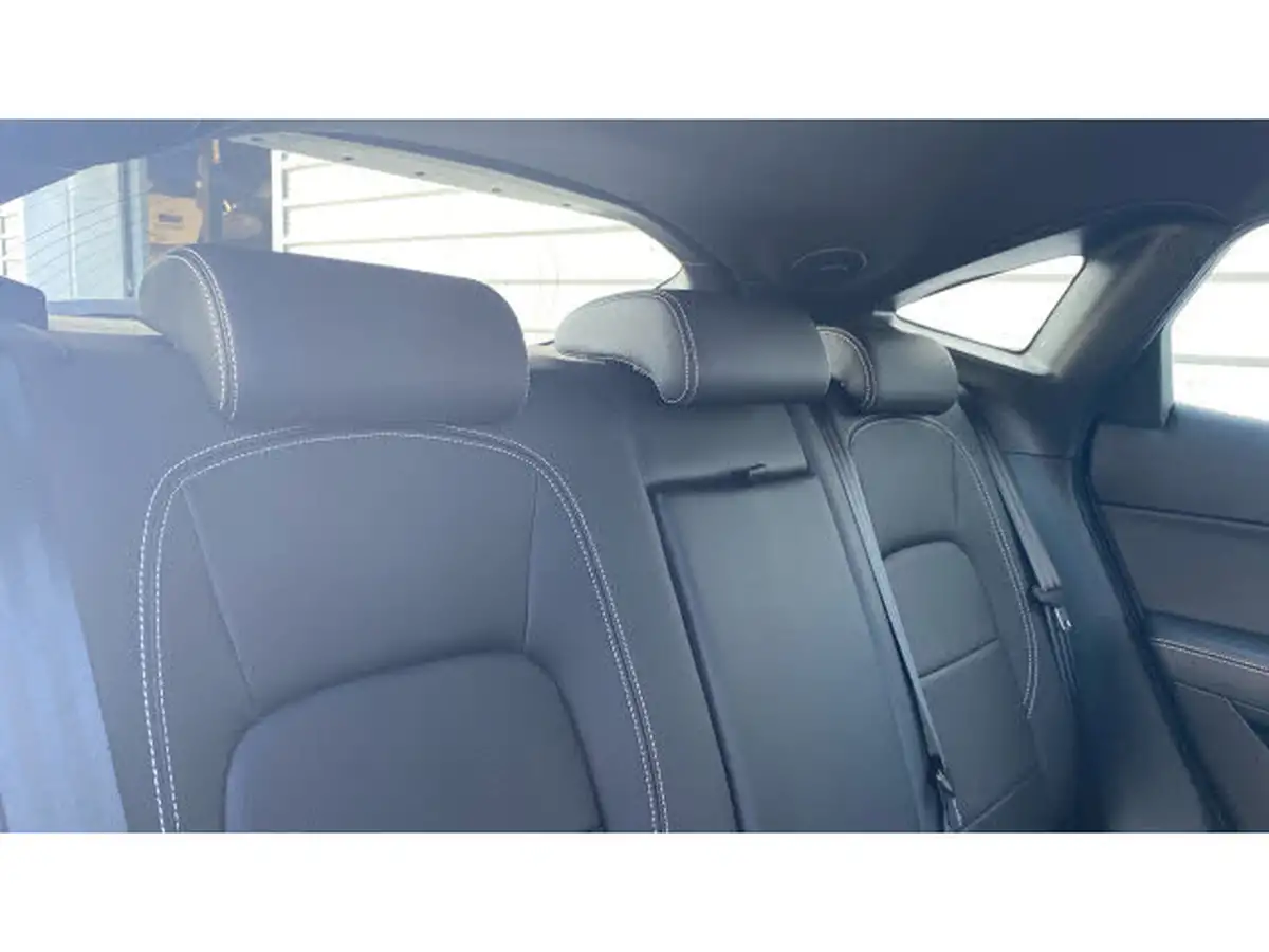 2022-jaguar-e-pace-20-d165-r-dynamic-se-big-27