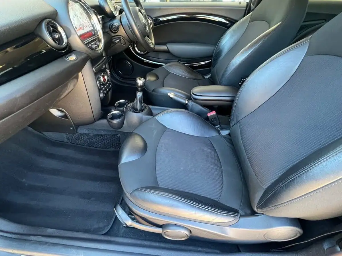 2013-mini-cooper-16-cooper-s-184bhp-sport-chili-hatchback-3d-big-2
