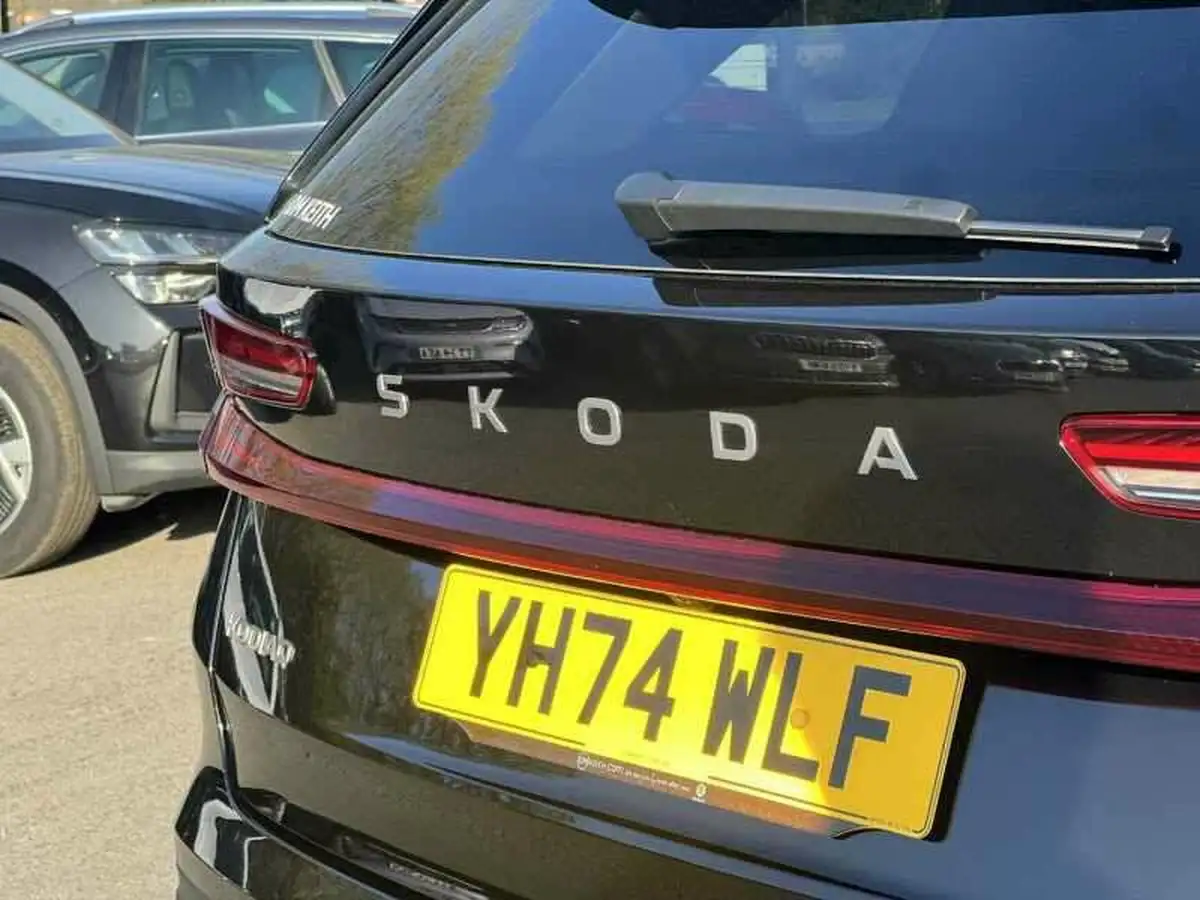 2024-skoda-kodiaq-15-tsi-se-l-204ps-iv-5-dsg-big-9