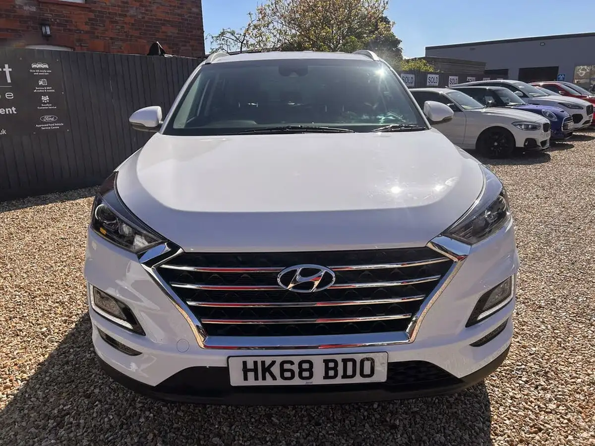 2018-hyundai-tucson-16-gdi-se-nav-big-1
