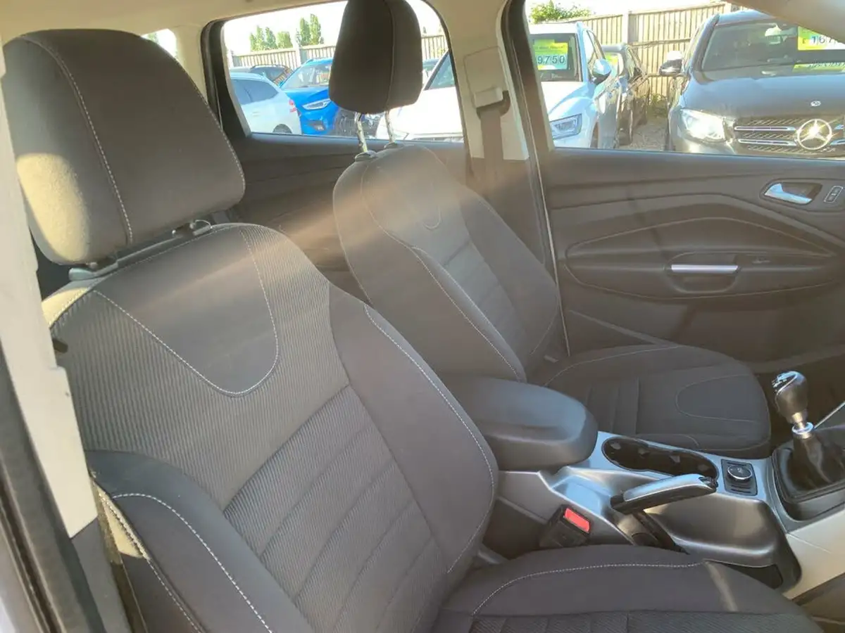 2015-ford-kuga-15t-zetec-150ps-big-21