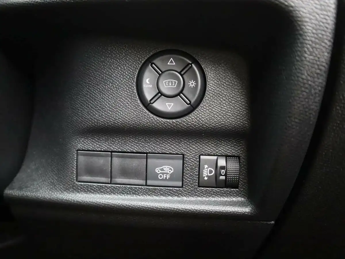 2024-citroen-c4-12-puretech-plus-130ps-ss-big-35
