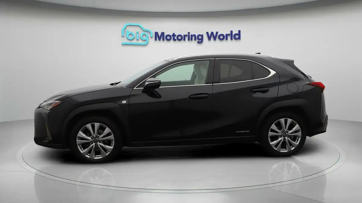 2021-lexus-ux-250h-20-f-sport-premium-pack-without-navigation-big-4