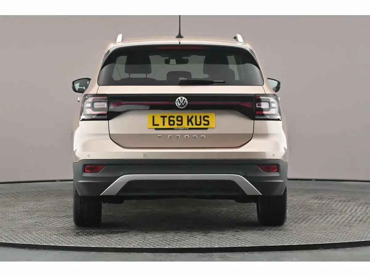 2019-volkswagen-t-cross-10-tsi-sel-big-7