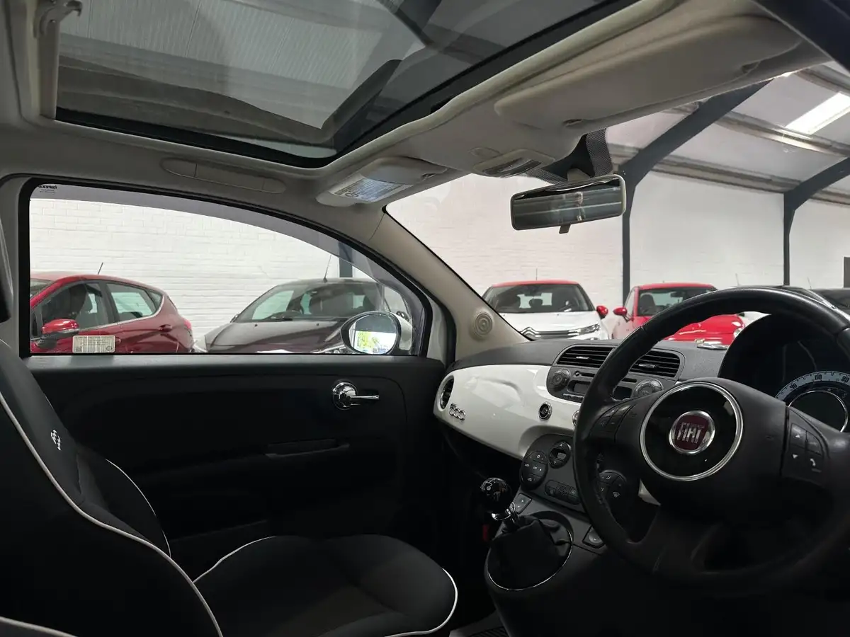 2015-fiat-500-09-lounge-85bhp-twinair-ss-big-22