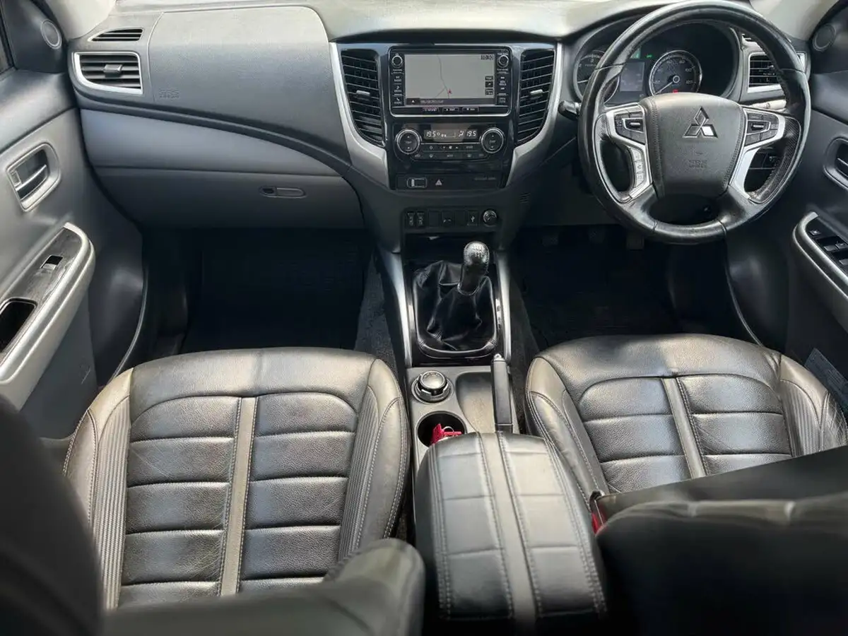 2017-mitsubishi-l200-24di-d-barbarian-178bhp-eu6-big-13
