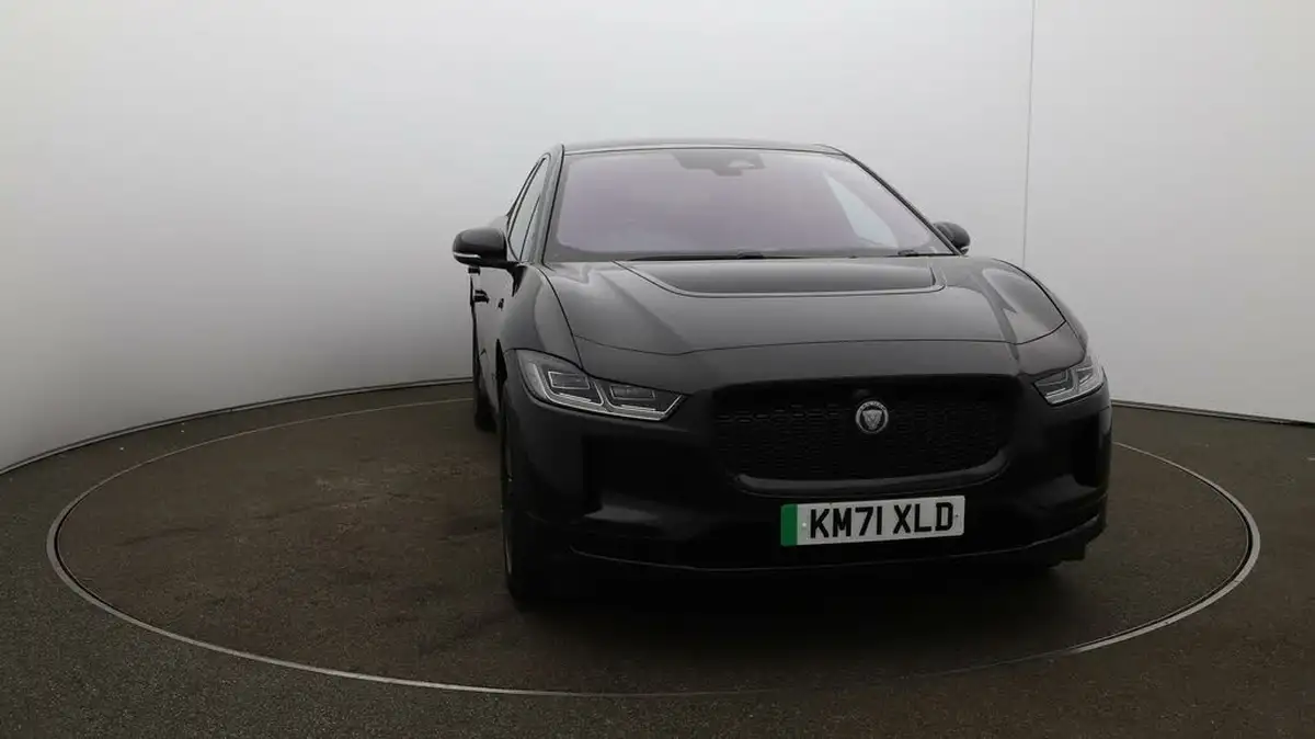 2021-jaguar-i-pace-ev400-black-big-33