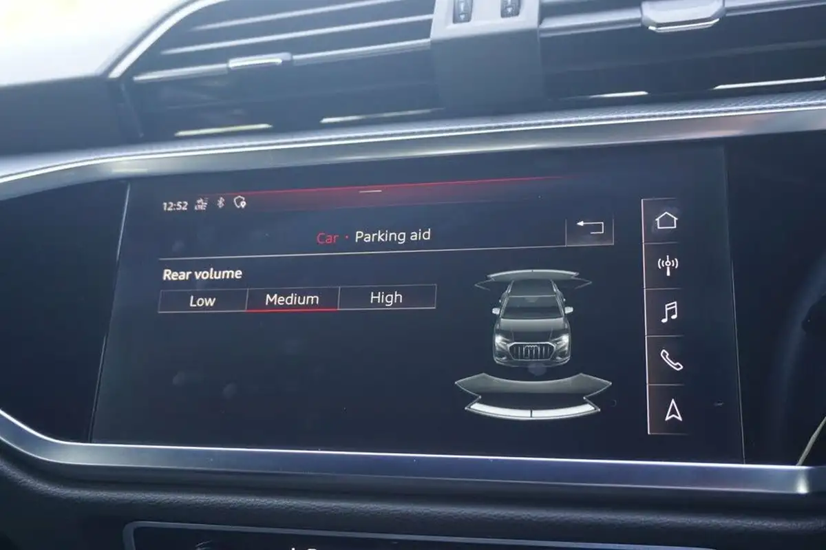 2019-audi-q3-15-35-tfsi-s-line-cod-station-wagon-1498cc-big-28