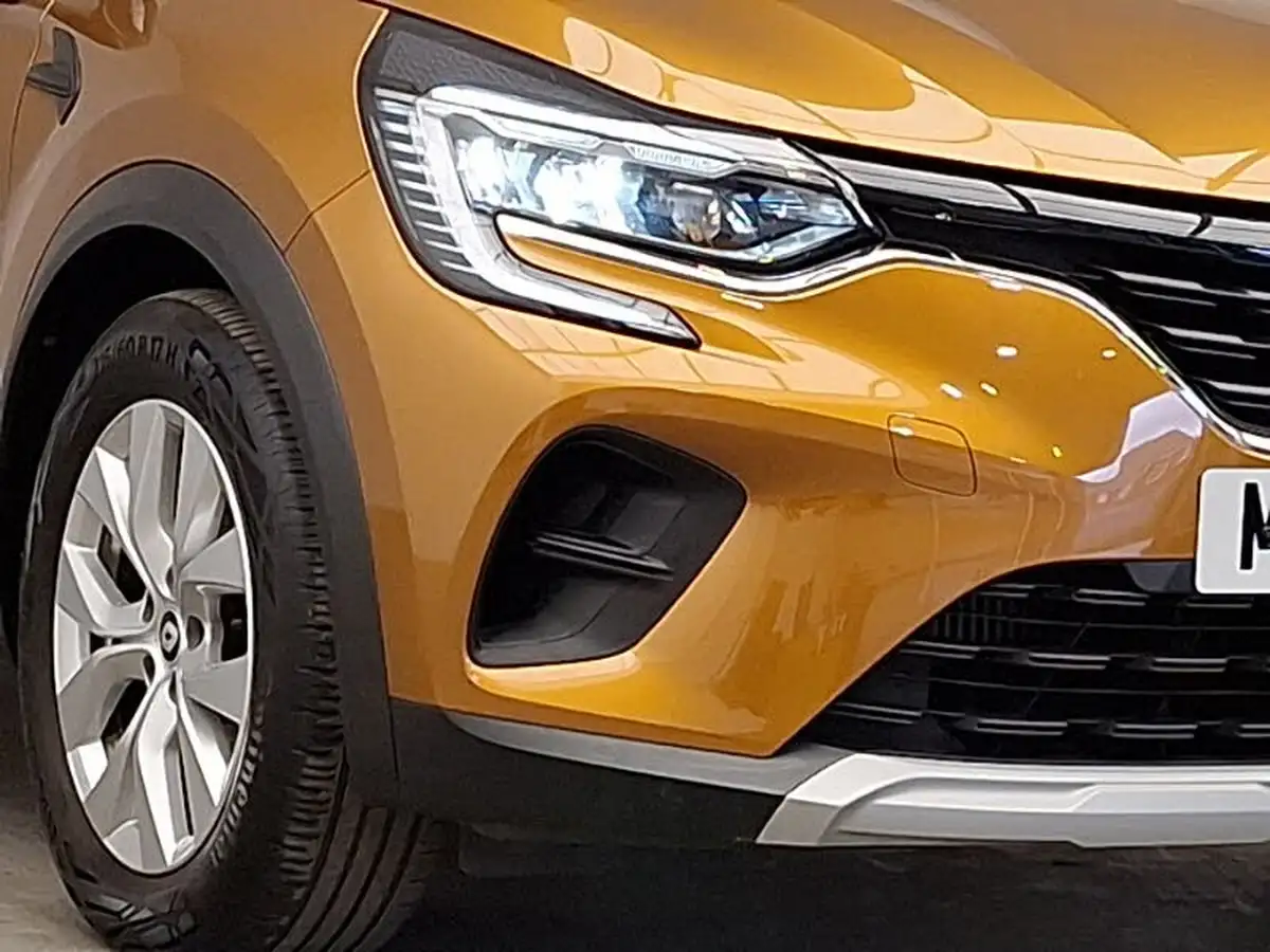 2022-renault-captur-10-tce-iconic-edition-big-8