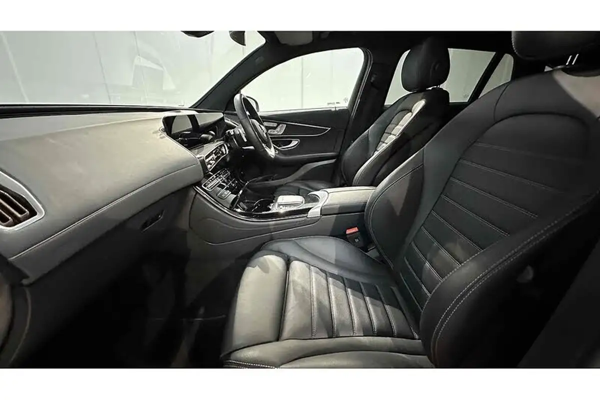 2022-mercedes-benz-eqc-e-eqc-400-amg-line-premium-plus-big-25