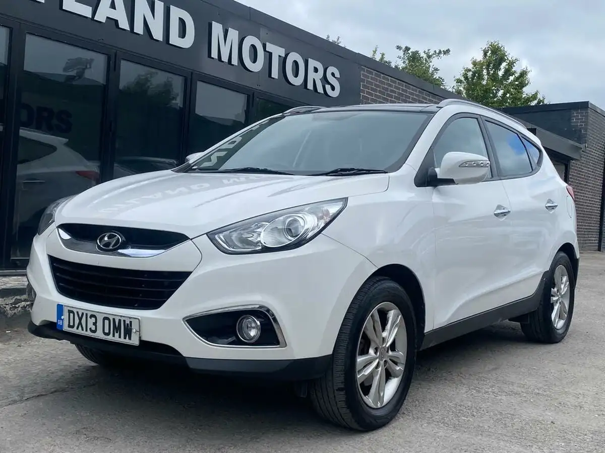 2013-hyundai-ix35-17td-premium-16v-2wd-big-0