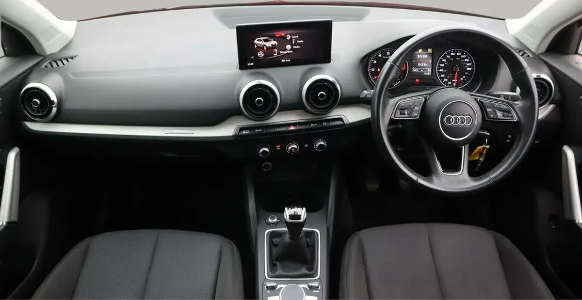 2021-audi-q2-10-30-tfsi-technik-big-13