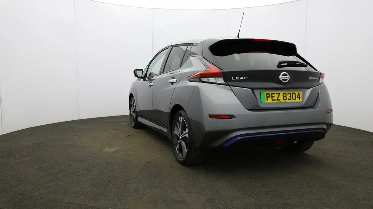 2020-nissan-leaf-e-n-connecta-big-33