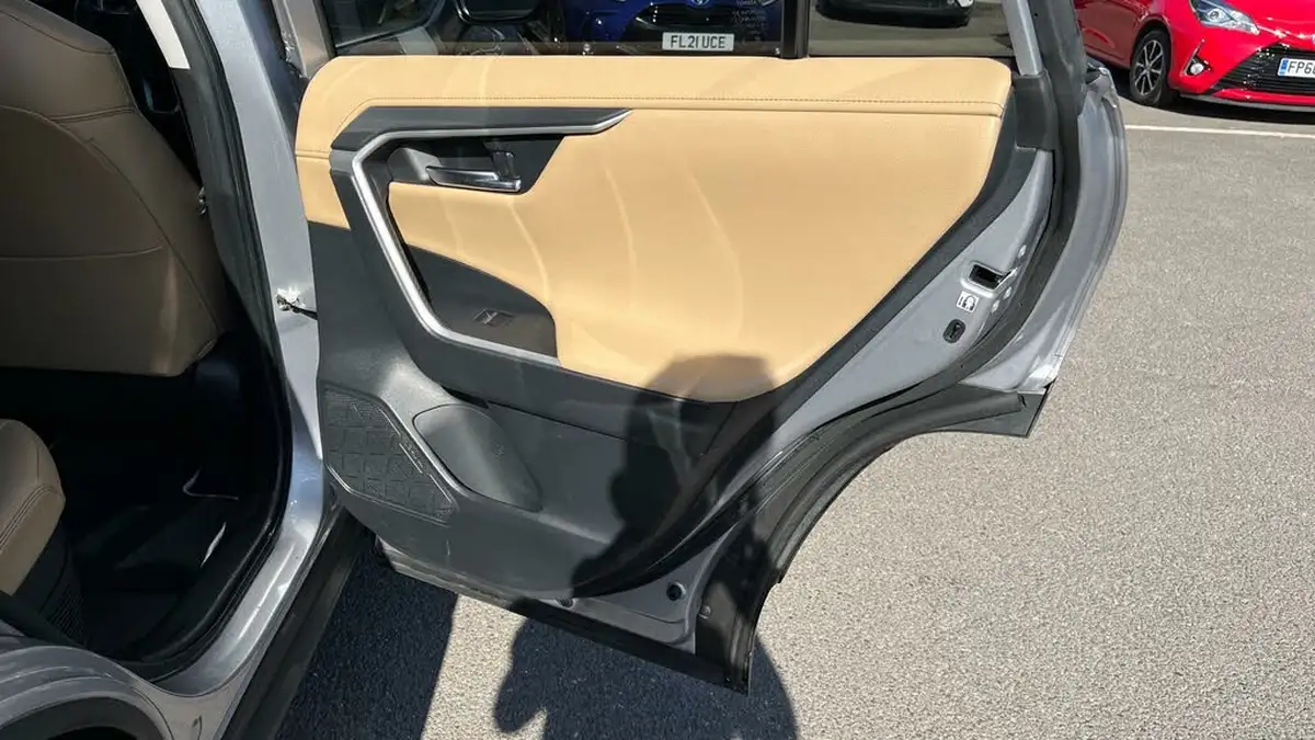 2020-toyota-rav4-25-vvt-i-excel-219bhp-big-27
