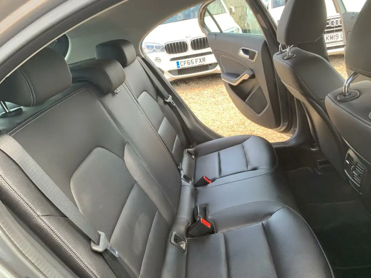 2018-mercedes-benz-a-class-15d-a180d-sport-109ps-premiumss-hatchback-5d-7g-dct-big-41